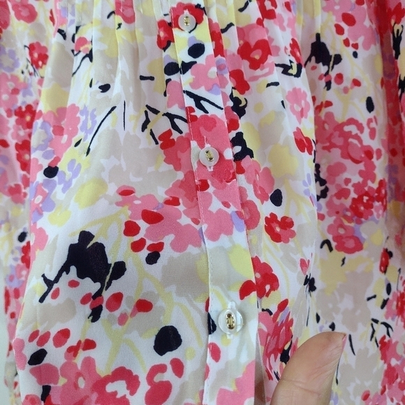 Charter Club women's pink floral blouse size (M) - Picture 4 of 10